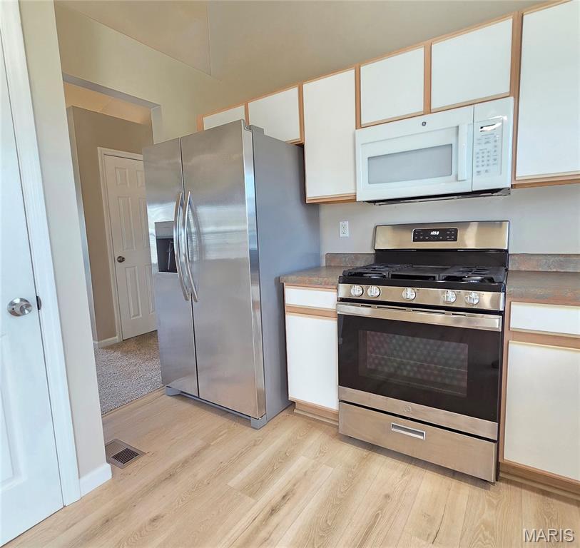 Valley Oaks 02 - Residential