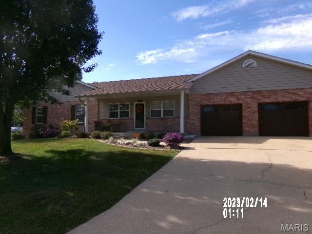 Photo of 122 Maple Lane, Bourbon, MO 65441 (MLS # 26067568)