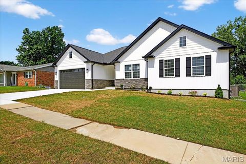 5057 Peyton Place Court St Louis MO 63128