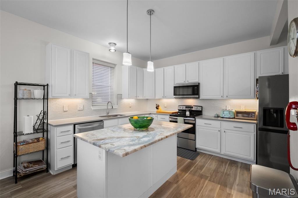 St Louis Commons Add - Residential