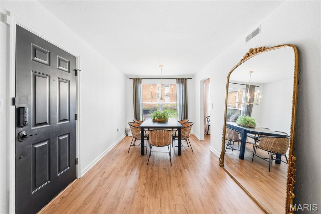 Greenbriar Condo - Residential