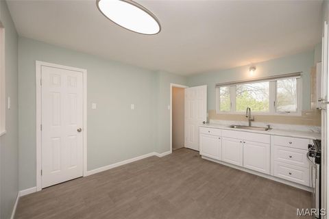 Tiny photo for 1350 Ensenada Drive, St Louis, MO 63031 (MLS # 26018325)