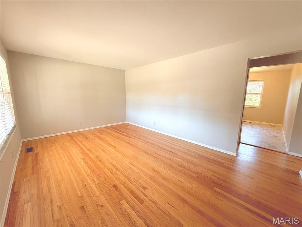 Photo of 10915 Suanis Court, St Louis, MO 63123 (MLS # 26065322)