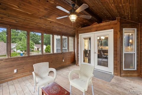 Tiny photo for 20 Greystoke Court, Ballwin, MO 63021 (MLS # 26031330)