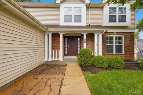 Tiny photo for 20 Greystoke Court, Ballwin, MO 63021 (MLS # 26031330)