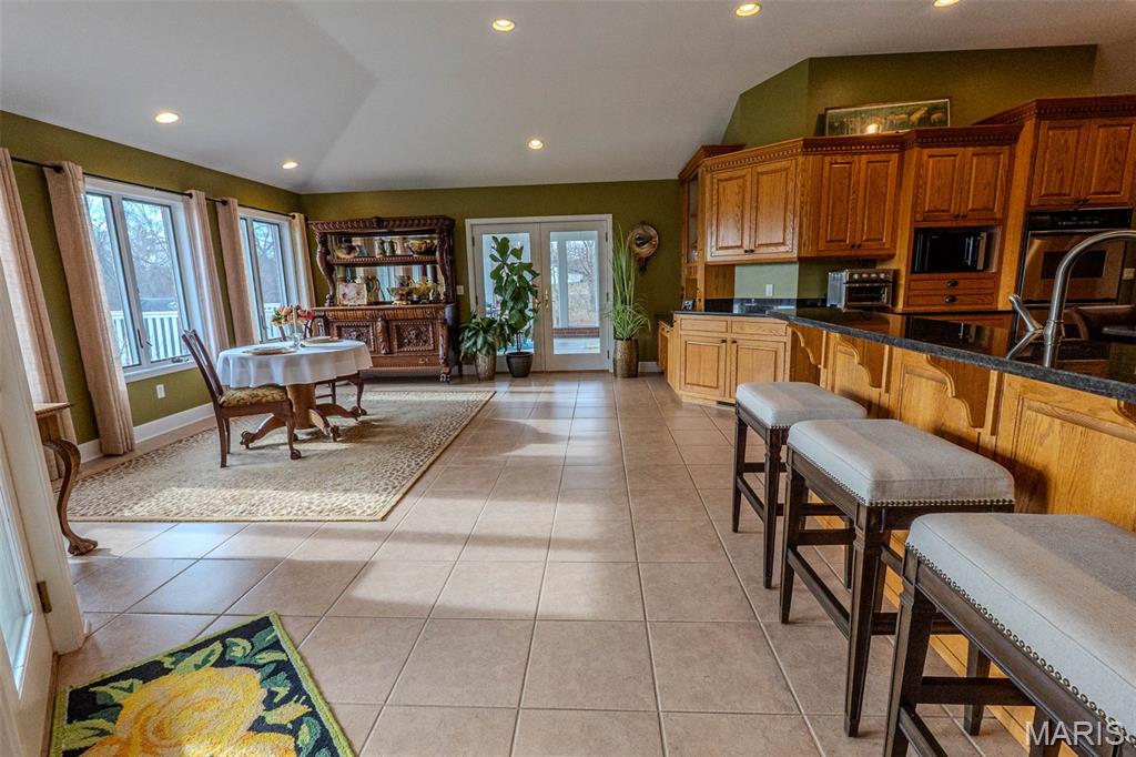 EMERALD HILLS - Residential