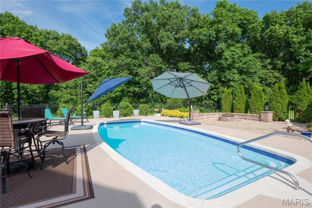 Tompkins Rdg - Residential