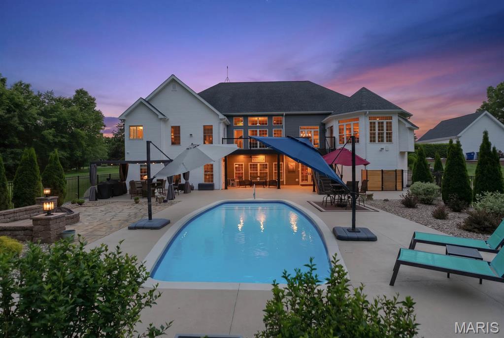 Tompkins Rdg - Residential