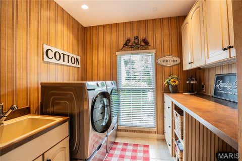 Tiny photo for 320 Nicole Court, Troy, MO 63379 (MLS # 26031239)