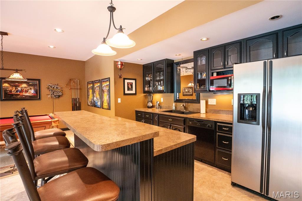 Tompkins Rdg - Residential