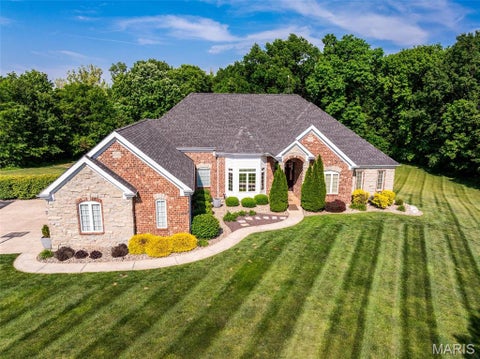 Tiny photo for 320 Nicole Court, Troy, MO 63379 (MLS # 26031239)