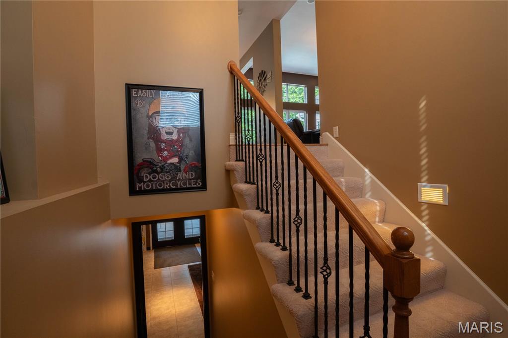 Tompkins Rdg - Residential