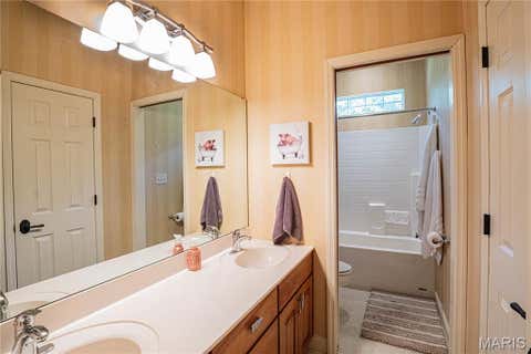 Tiny photo for 320 Nicole Court, Troy, MO 63379 (MLS # 26031239)