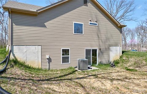 Tiny photo for 440 Winchester Way, Winfield, MO 63389 (MLS # 25021586)