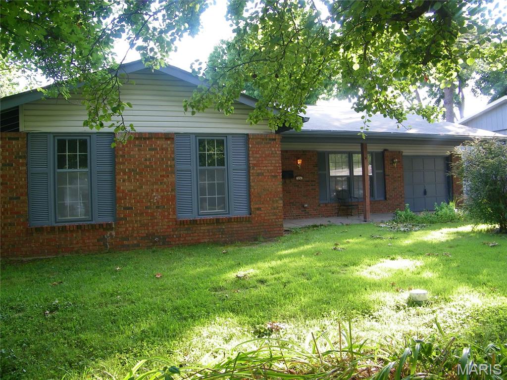 Coach Light - Residential