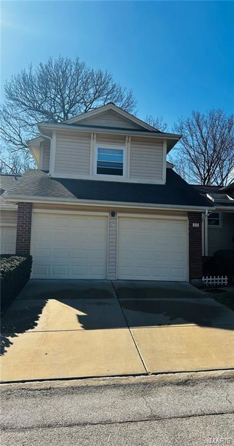 22 Morning Hill Drive Ballwin MO 63021