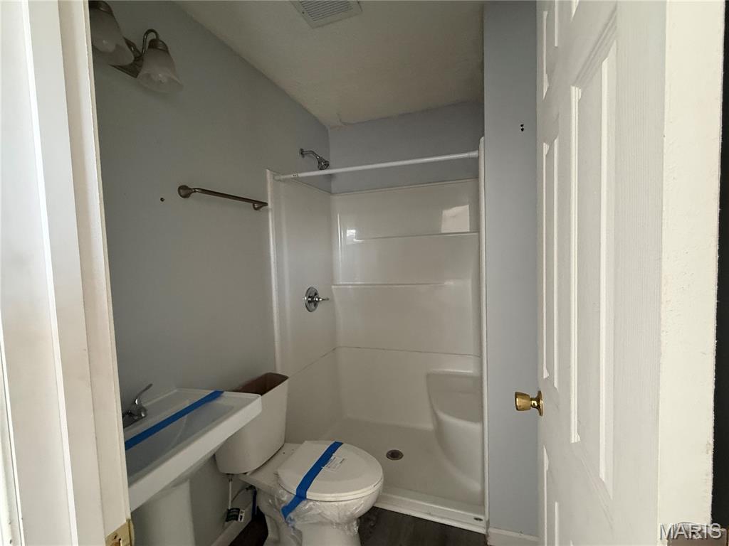 Whispering #1 - Residential