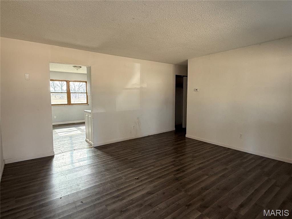 Whispering #1 - Residential