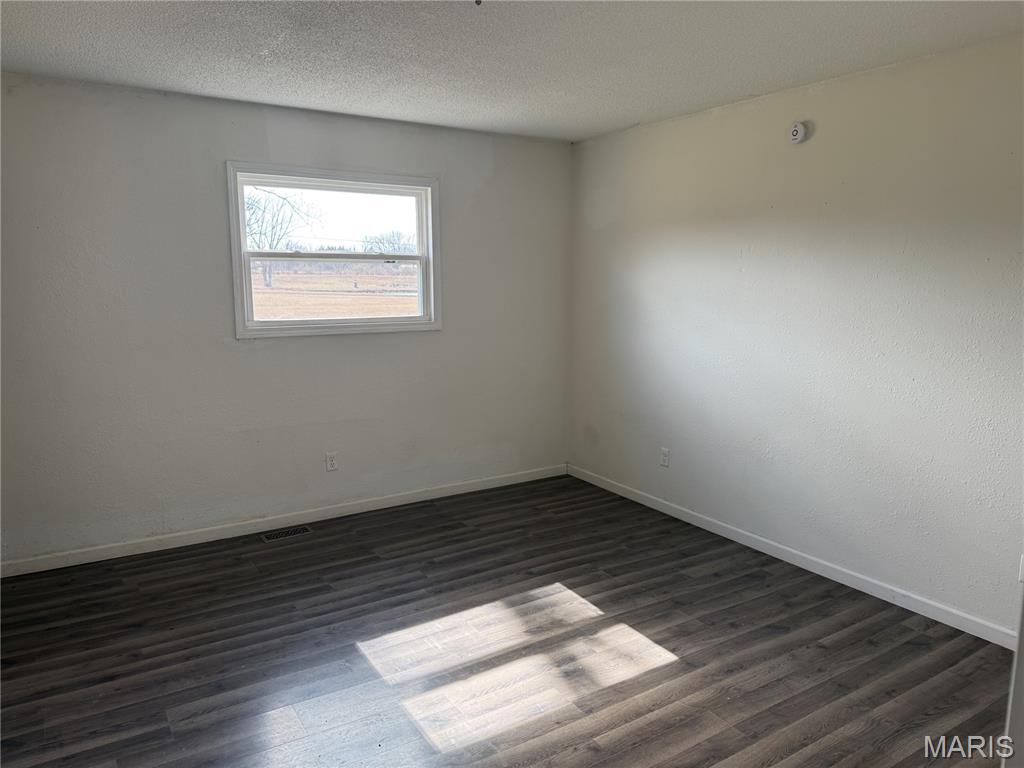 Whispering #1 - Residential