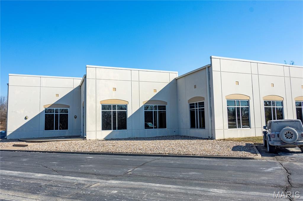 none - Commercial Sale