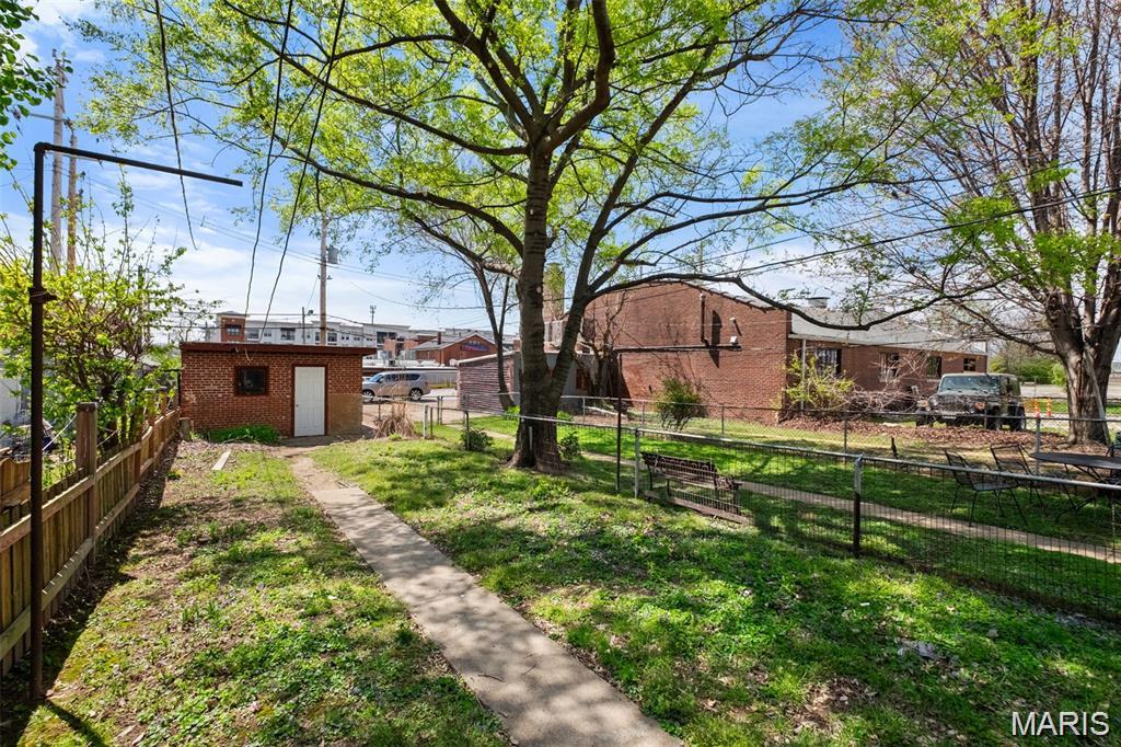 Fiarmonts Add - Residential Lease