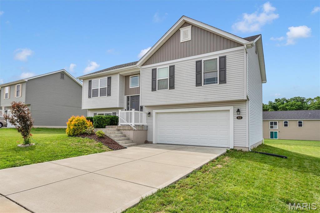 912 Mohawk Court
