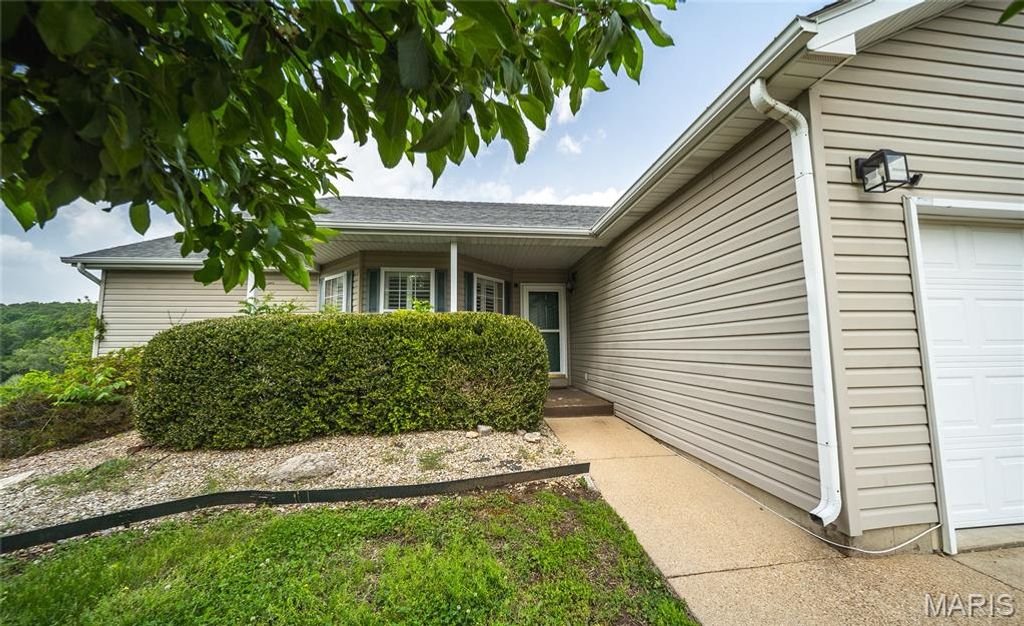 Photo of 105 Heather Court, St Robert, MO 65584 (MLS # 26025683)
