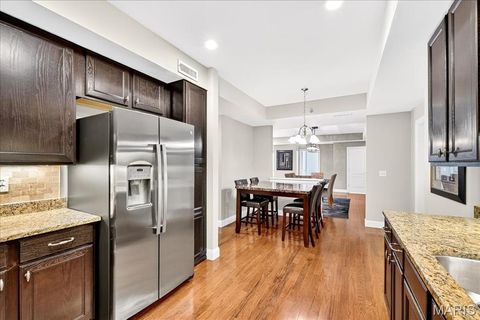 Tiny photo for 842 N New Ballas Court #302, Creve Coeur, MO 63141 (MLS # 25057730)