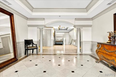 Tiny photo for 842 N New Ballas Court #302, Creve Coeur, MO 63141 (MLS # 25057730)