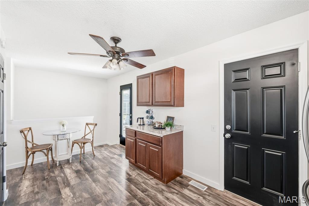 Four Winds - Residential