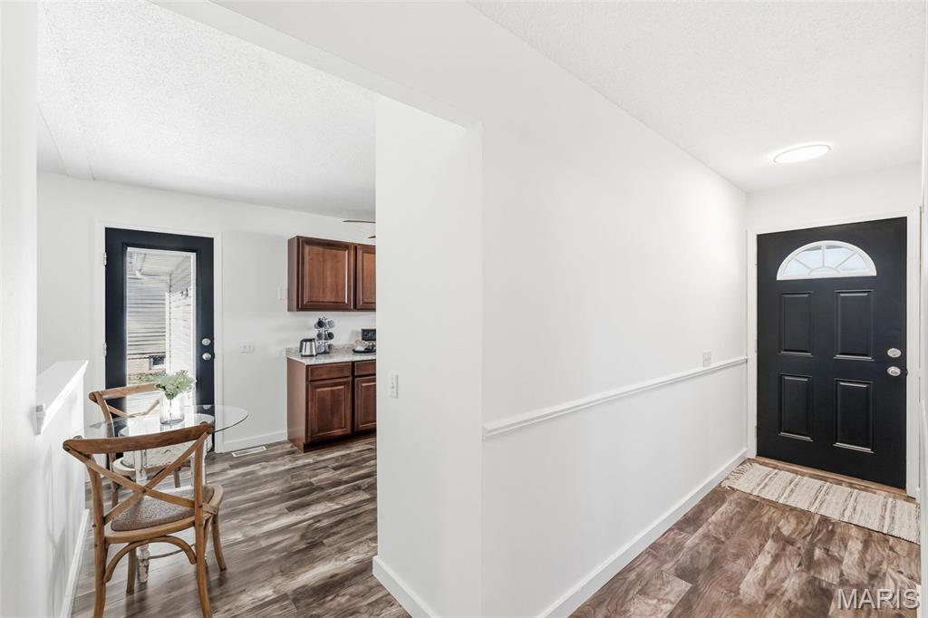 Four Winds - Residential