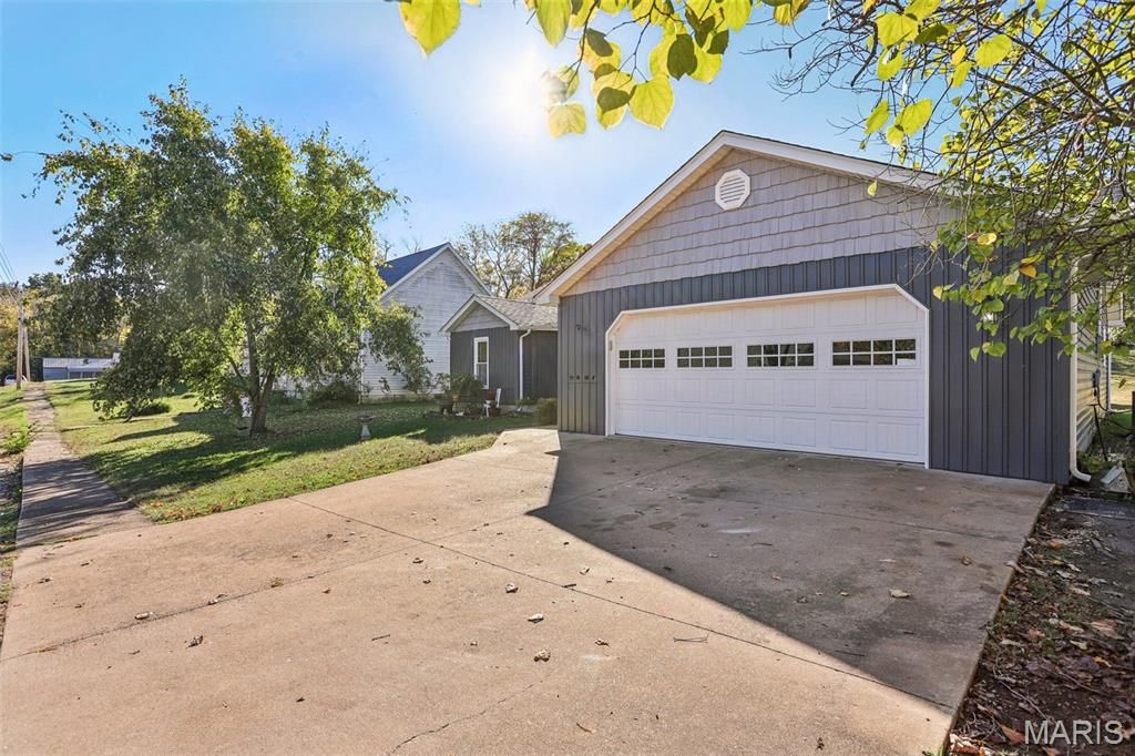 Photo of 507 S Pine Street, Bonne Terre, MO 63628 (MLS # 25072845)