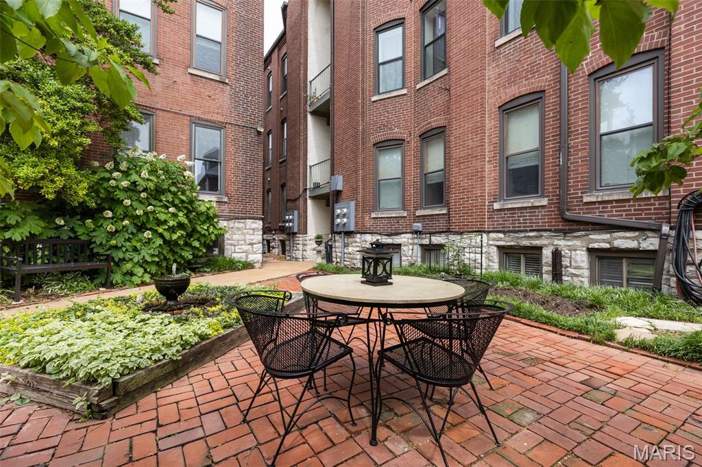 Hawthorne Condominium Units TLE - Residential