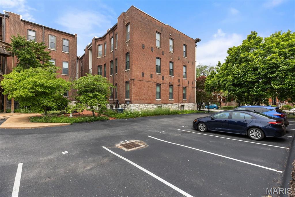 Hawthorne Condominium Units TLE - Residential