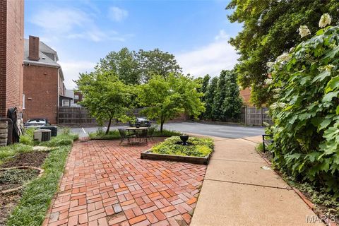 Tiny photo for 4256 Maryland AVE #3E, St Louis, MO 63108 (MLS # 26029711)