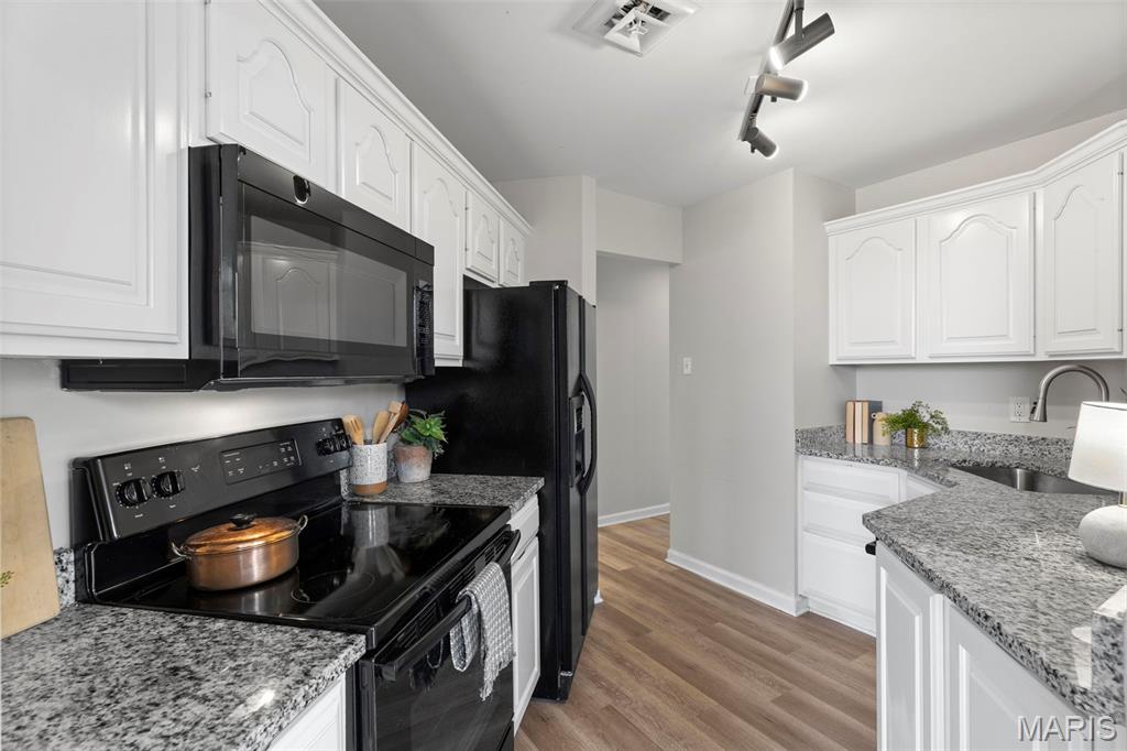Hawthorne Condominium Units TLE - Residential