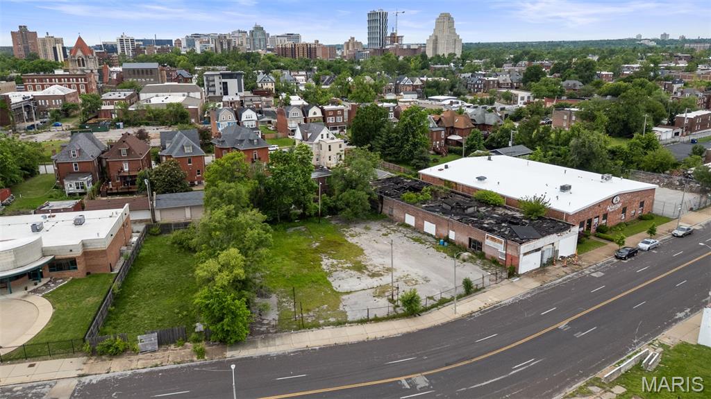 Lindells Addition Lot - Commercial Sale