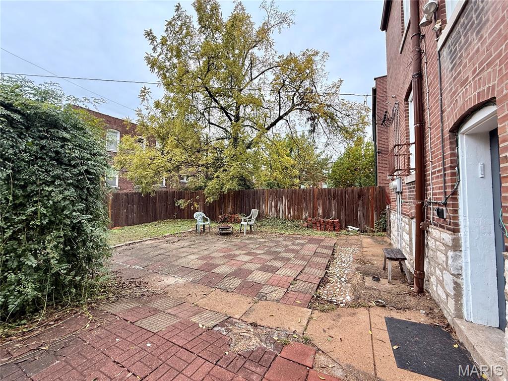 St Louis, Missouri 63110, United States, 1 Bedroom Bedrooms, ,1 BathroomBathrooms,Residential,Active,235962