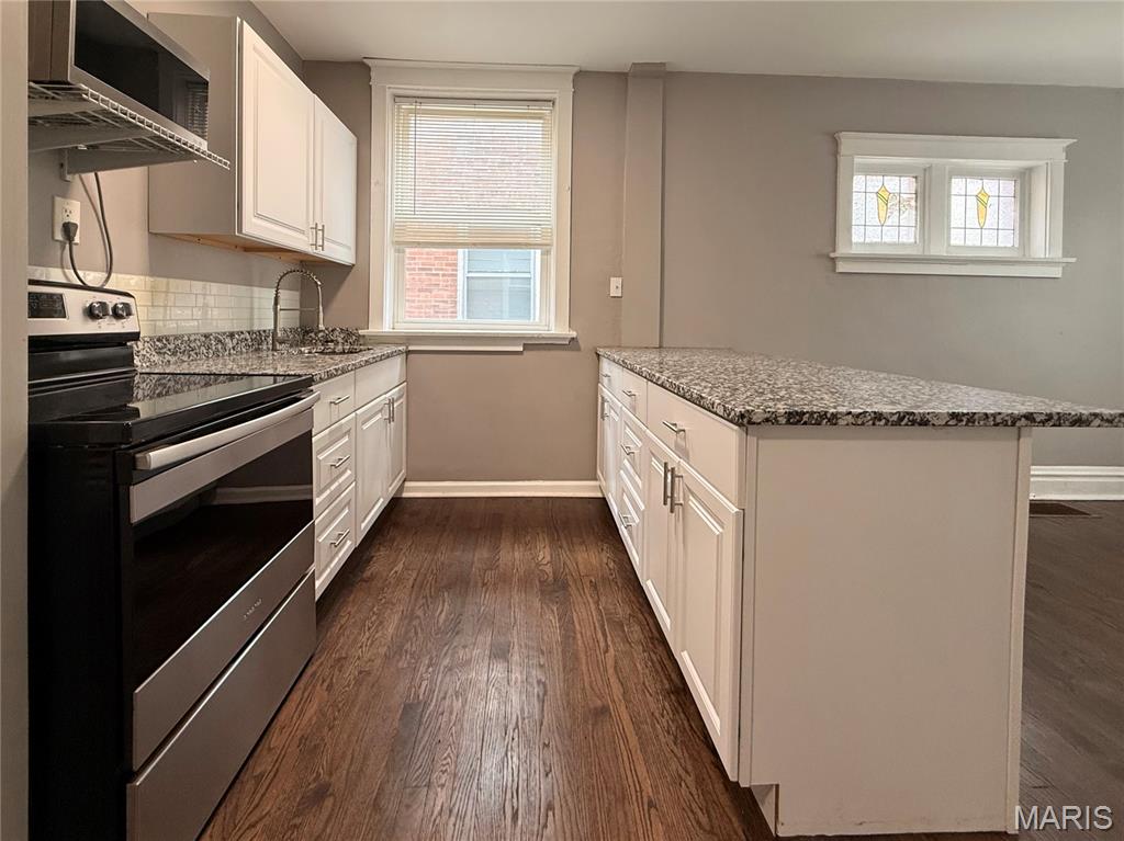 St Louis, Missouri 63110, United States, 1 Bedroom Bedrooms, ,1 BathroomBathrooms,Residential,Active,235962