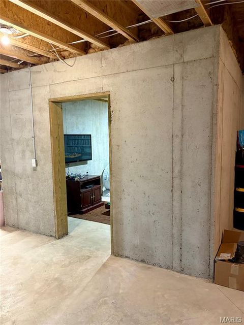 Tiny photo for 4 Brook Parc Court, Hillsboro, MO 63050 (MLS # 26026545)
