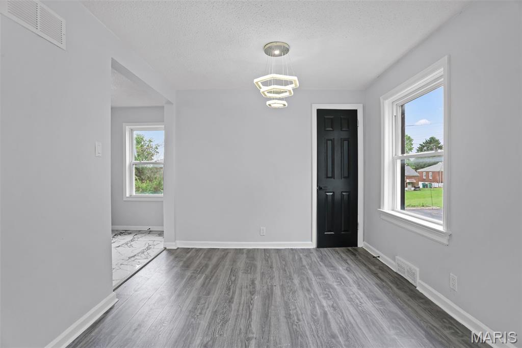 Belle Crest - Residential