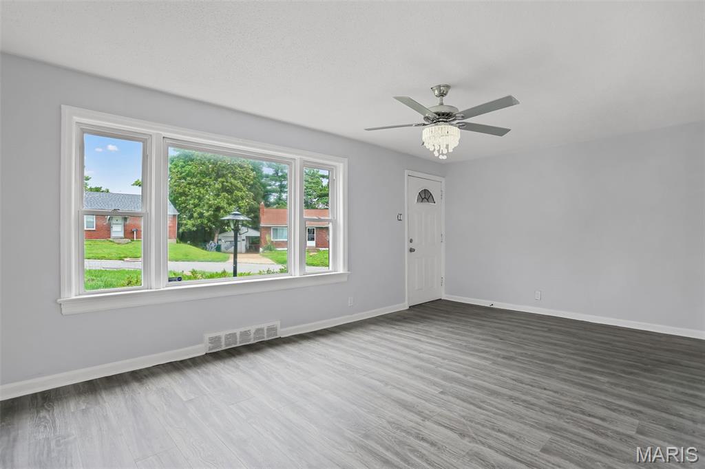 Belle Crest - Residential