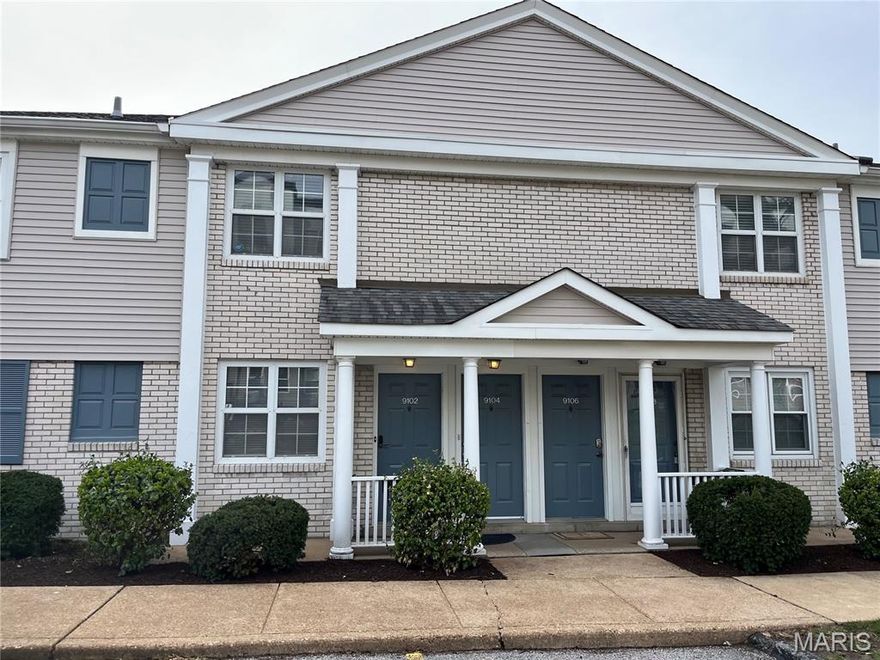 Don’t miss this move-in ready 2-bedroom, 1-bath first-floor condo in sought-after Brentwood Forest. The bright living and dining area opens to an oversized private deck with built-in seating, offering a great space for outdoor relaxation or entertaining. The kitchen features white cabinetry and ample storage, while the in-unit washer and dryer add everyday convenience. Both bedrooms provide generous closet space. Enjoy resort-style community amenities including two pools, tennis courts, clubhouse, and walking trails. Conveniently located near shopping, restaurants, parks, major highways, and just minutes from Clayton. Great location, great community, and great value!