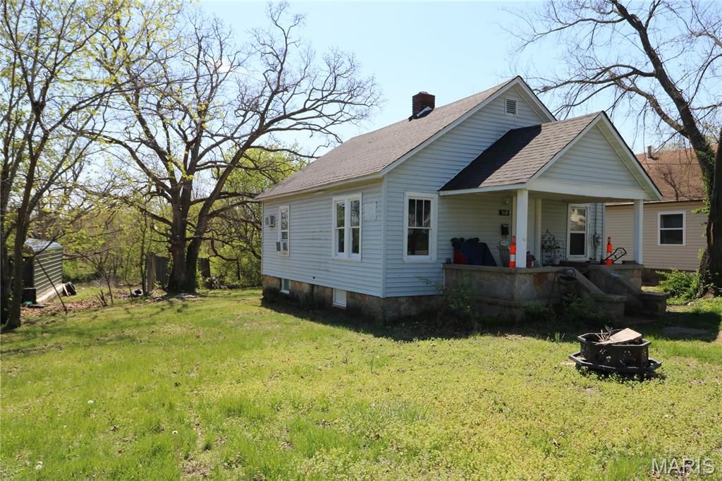 Photo of 318 E Euclid Avenue, Sullivan, MO 63080 (MLS # 26019456)