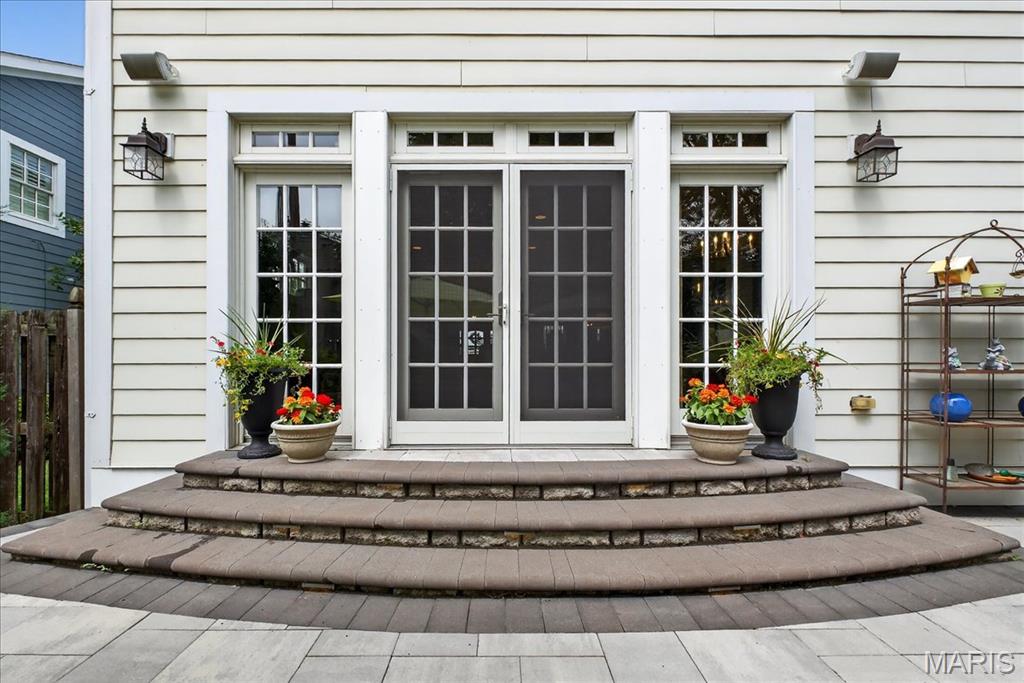 Clayton Road Park - Residential