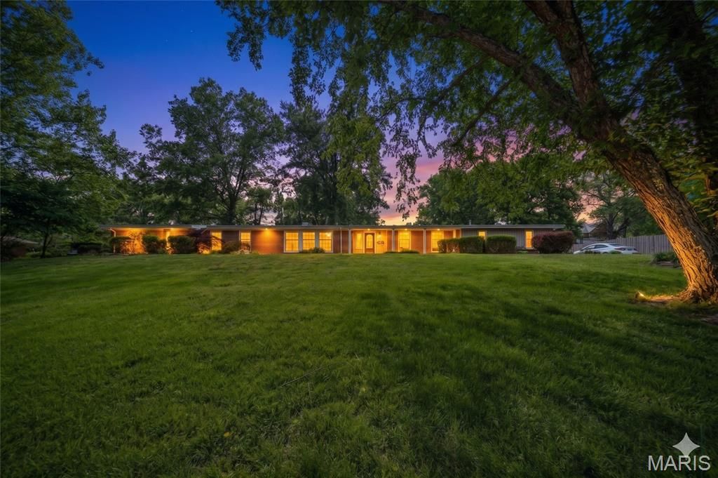 Photo of 17 McFarland Drive, Rolla, MO 65401 (MLS # 26027356)