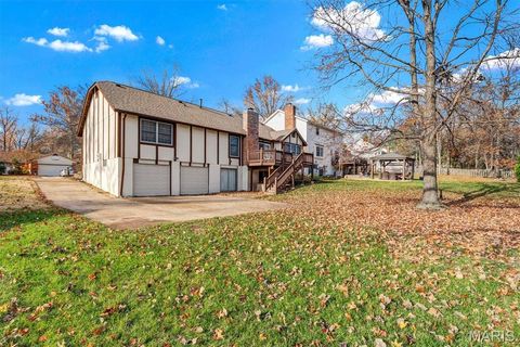 Tiny photo for 2034 Emerald Crest Court, Chesterfield, MO 63017 (MLS # 25078821)