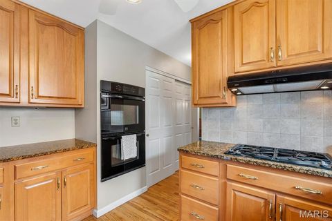 Tiny photo for 2034 Emerald Crest Court, Chesterfield, MO 63017 (MLS # 25078821)