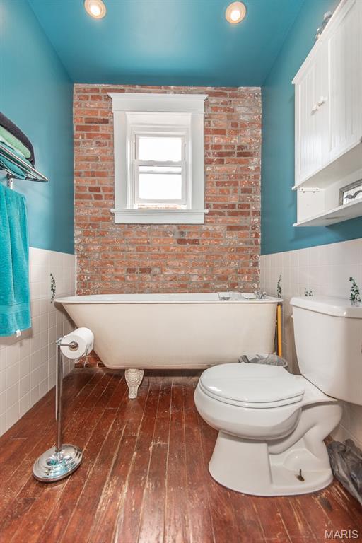 St Louis, Missouri 63108, United States, 3 Bedrooms Bedrooms, ,3 BathroomsBathrooms,Residential,Active,139934