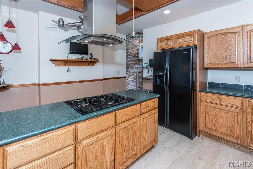 St Louis, Missouri 63108, United States, 3 Bedrooms Bedrooms, ,3 BathroomsBathrooms,Residential,Active,139934